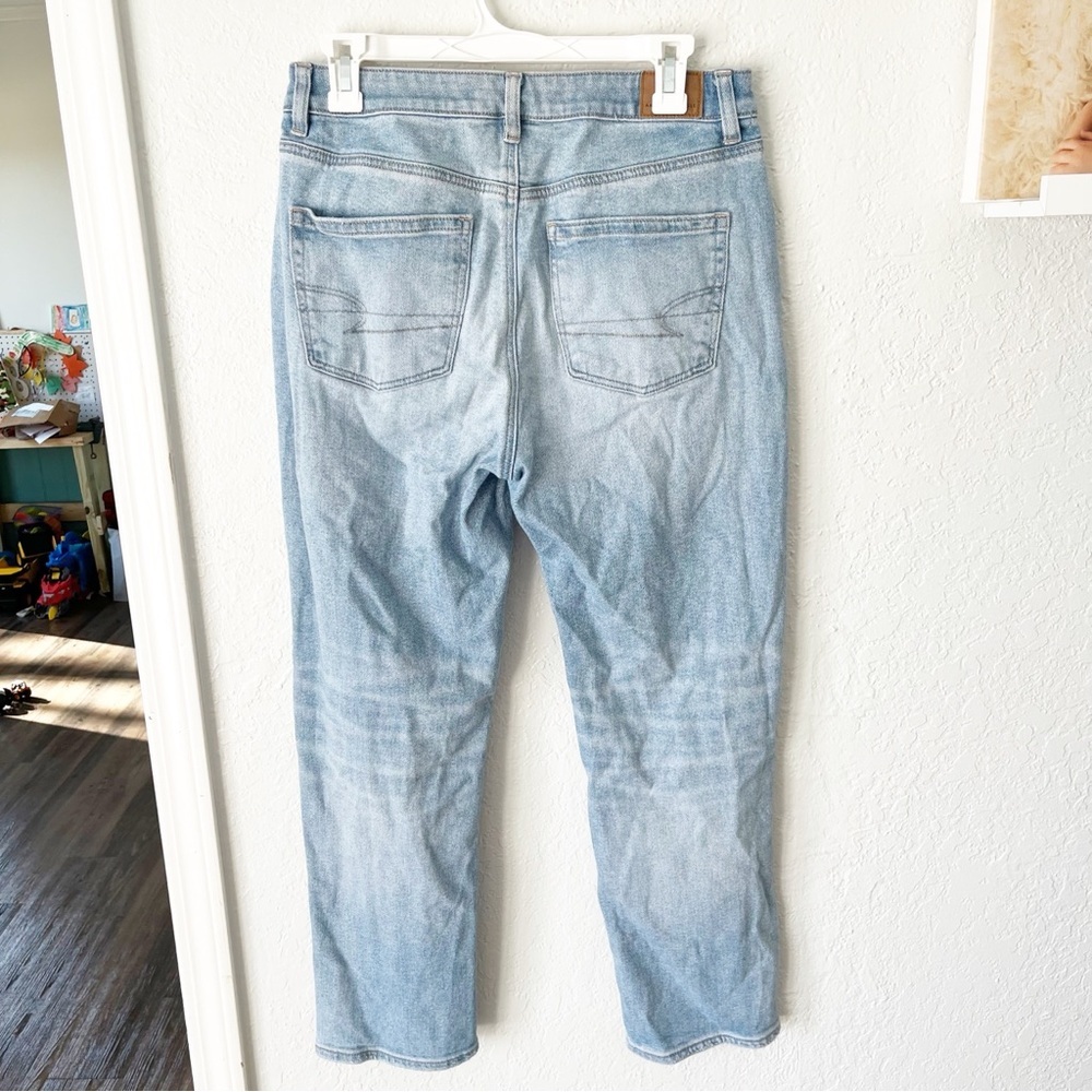 American Eagle Jeans Women's 8 AE Stretch Ripped Mom Straight Leg Jean - Picture 4 of 9